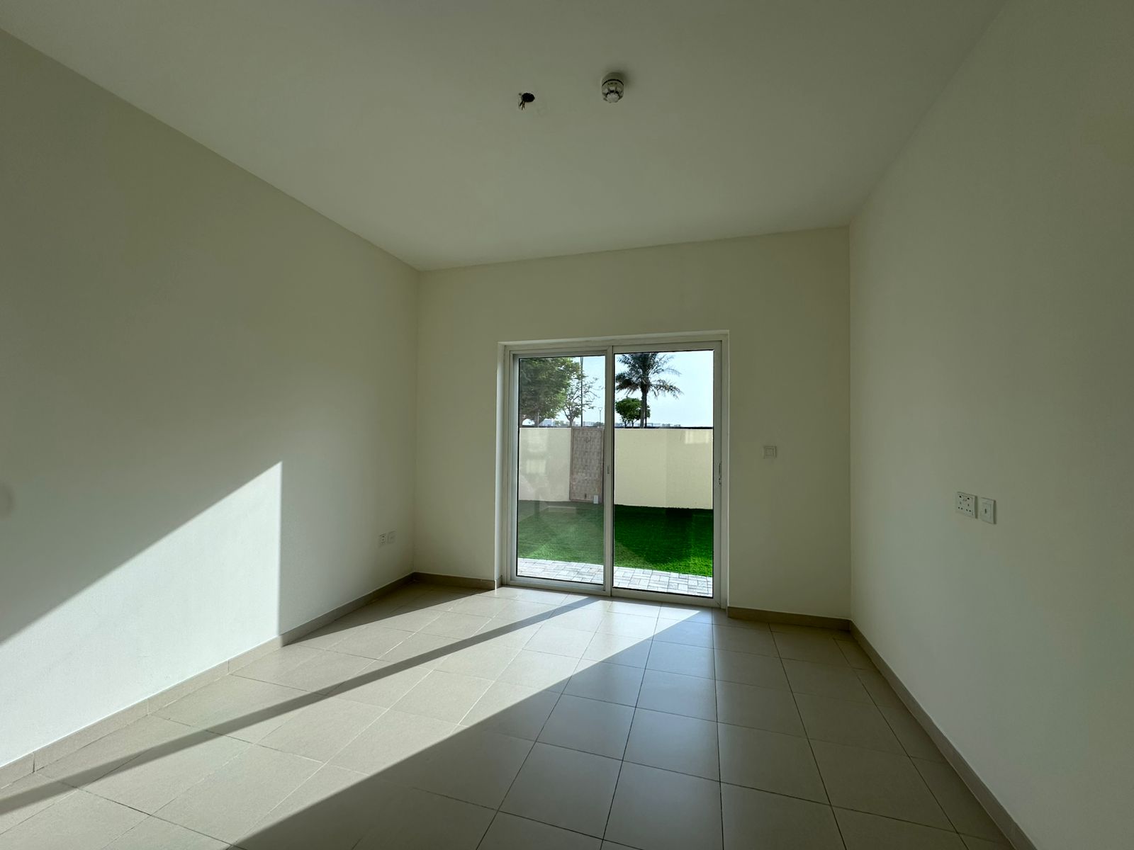 Villa For Rent in Salwa Gallery Image