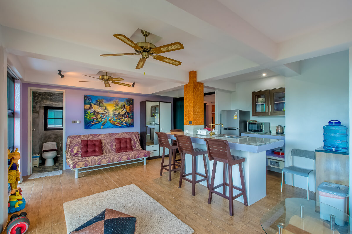 Shop for rent in CDC Gallery Image